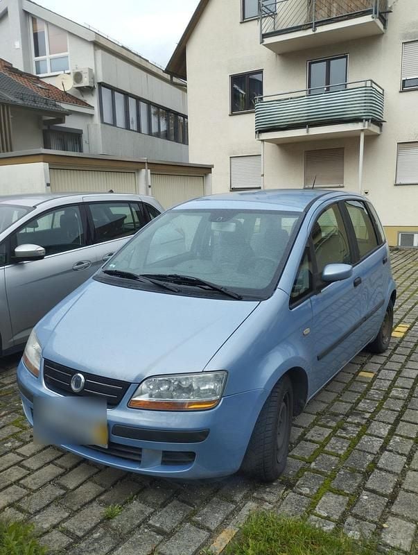 Blau Gebraucht 2003 Fiat Idea Van / Kleinbus | 945 € (Fairer Preis) - Bild 1/4