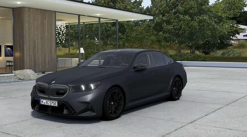Bmw individual frozen deep gre Neu 2025 BMW M5 Performance Limousine | 141.298 € (Superpreis) - Bild 1/4