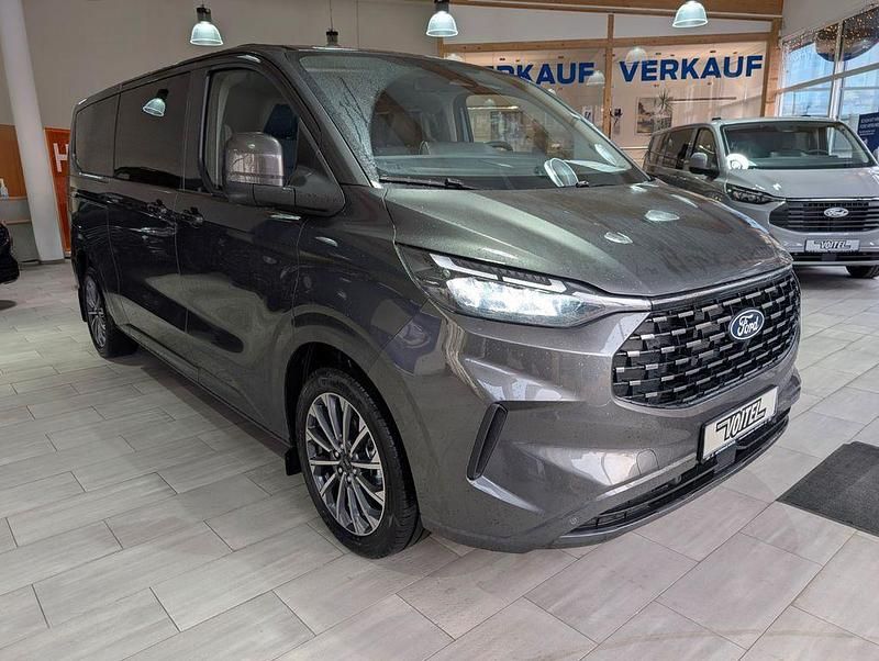 Neu Ford Tourneo 170 PS (125 kW) 2025 Grau Van / Kleinbus