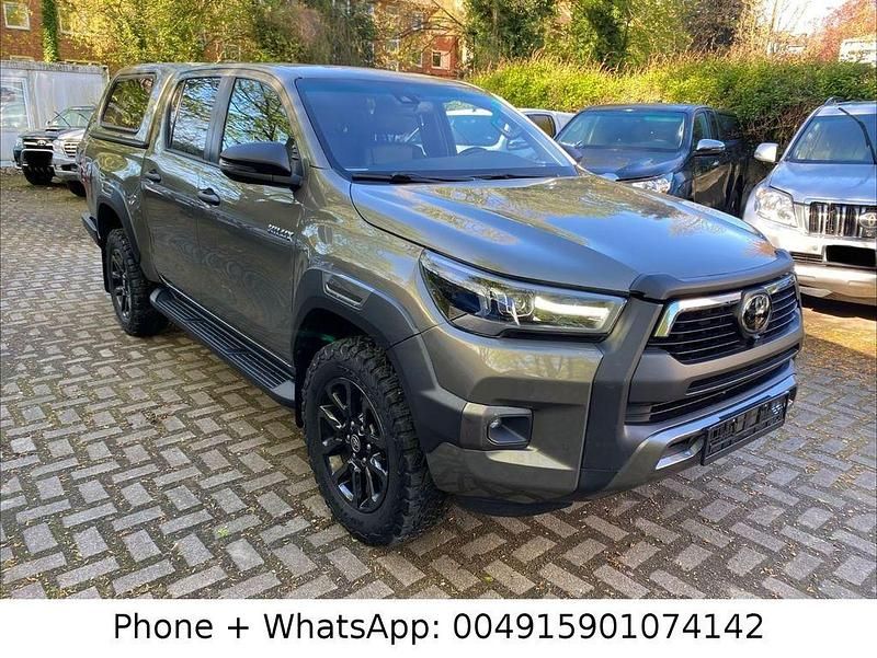 Gebraucht Toyota HiLux 204 PS (150 kW) 2007 Silber metallic Pickup