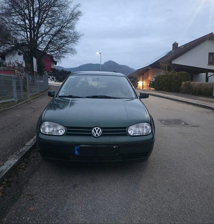 Grün Gebraucht 1999 VW Golf IV Basis Limousine | 1.250 € (Superpreis) - Bild 1/4