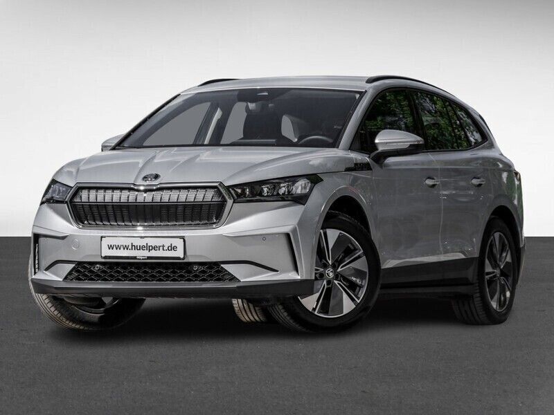 Brilliantsilber metallic Gebraucht 2024 Skoda Enyaq iV Loft SUV | 33.364 € (Fairer Preis) - Bild 1/3