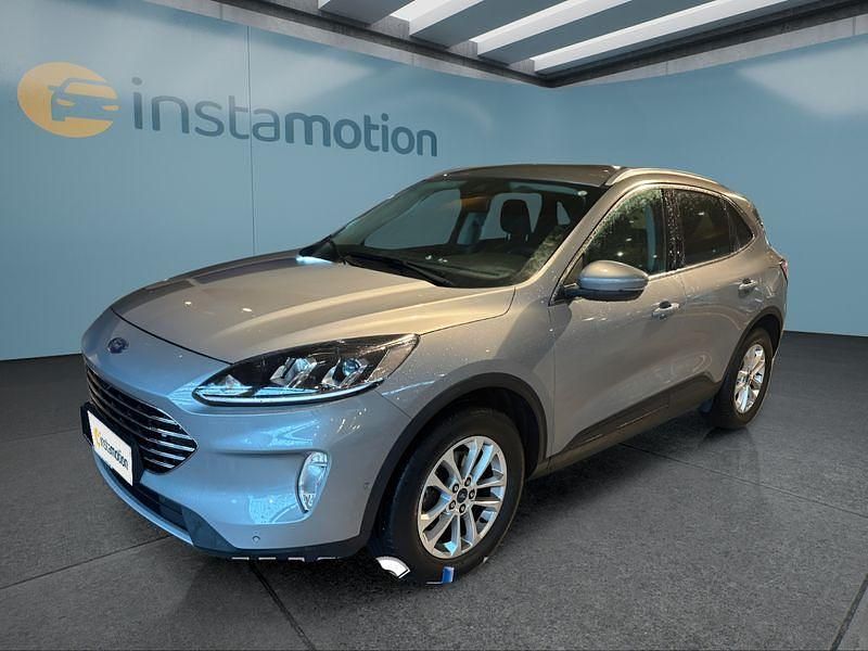 Gebraucht Ford Kuga Titanium 150 PS (110 kW) 2020 Silber SUV