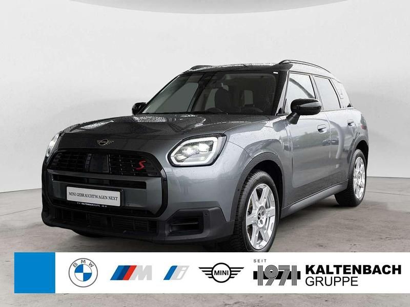 Smokey green Gebraucht 2024 Mini Cooper S Countryman SUV | 38.890 € (Teuer) - Bild 1/3
