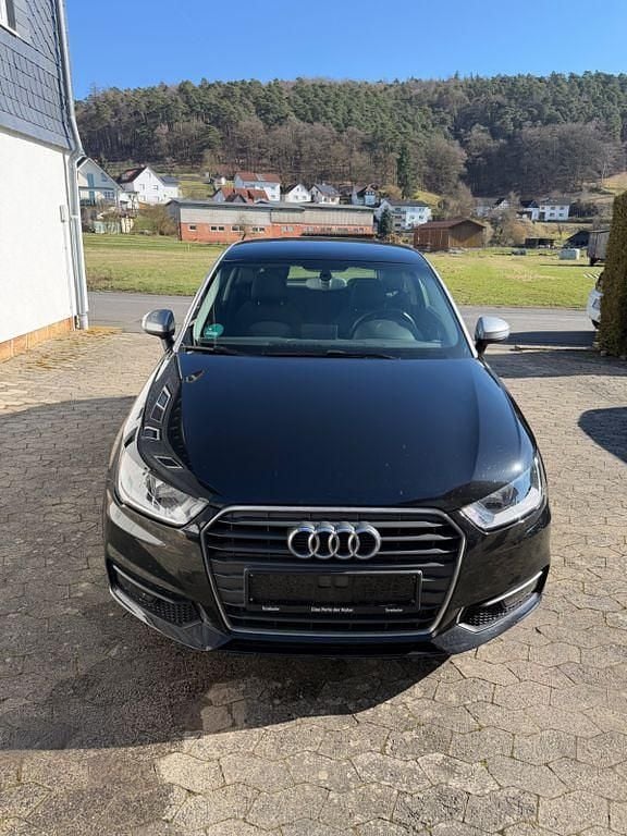 Gebraucht Audi A1 82 PS (60 kW) 2017 Schwarz Kleinwagen