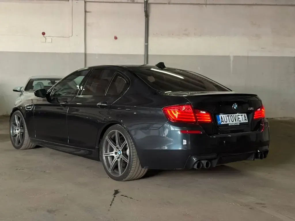 Gebraucht BMW M5 Sport Line 560 PS (411 kW) 2014 Schwarz Limousine