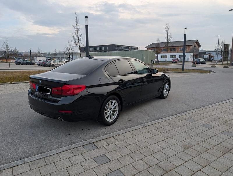 Gebraucht BMW 520 190 PS (139 kW) 2020 Schwarz Limousine