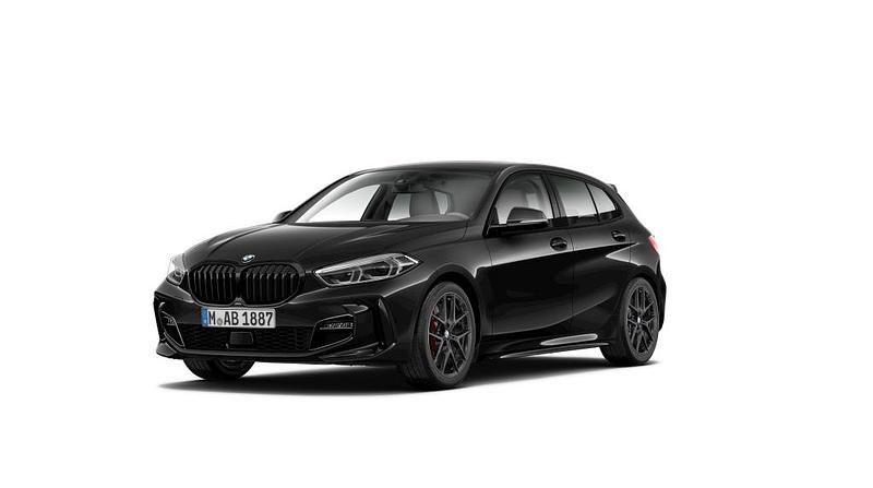 Gebraucht BMW 118 Shadowline 136 PS (100 kW) 2026 Kleinwagen