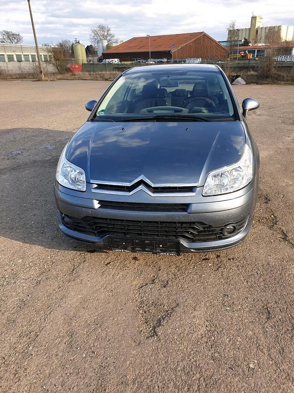 Gebraucht Citroën C4 65 PS (47 kW) 2007 Grau Kleinwagen