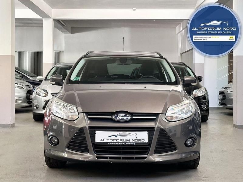 Gebraucht Ford Focus 125 PS (91 kW) 2013 Braun Kombi