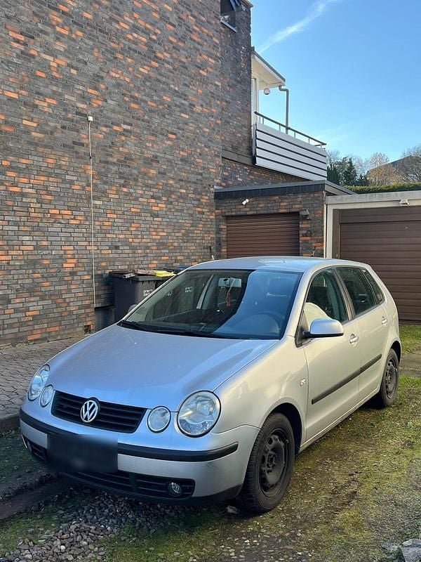 Usata VW Polo 63 CV (46 kW) 2005 Argento Utilitaria