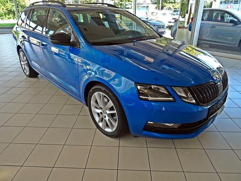 Gebraucht Skoda Octavia Style 150 PS (110 kW) 2019 Blau Kombi