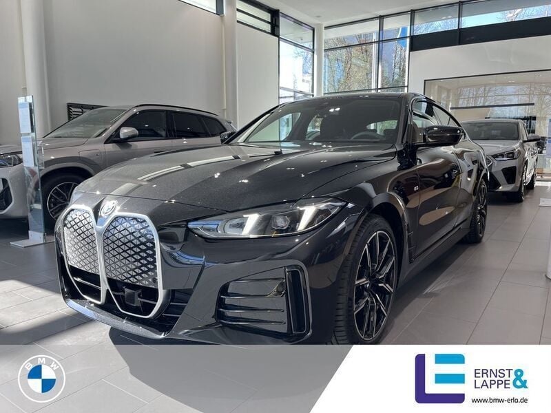 Black sapphire Neu 2025 BMW i4 M Sport Limousine | 54.490 € (Guter Preis) - Bild 1/4