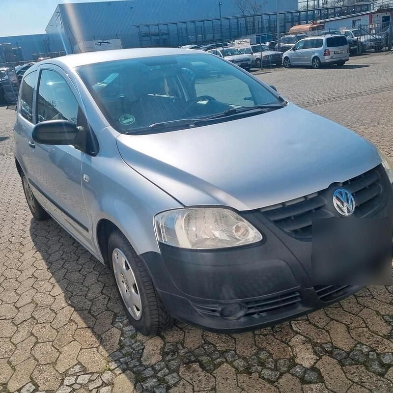 Gebraucht VW Fox 60 PS (44 kW) 2009 Silber Kleinwagen