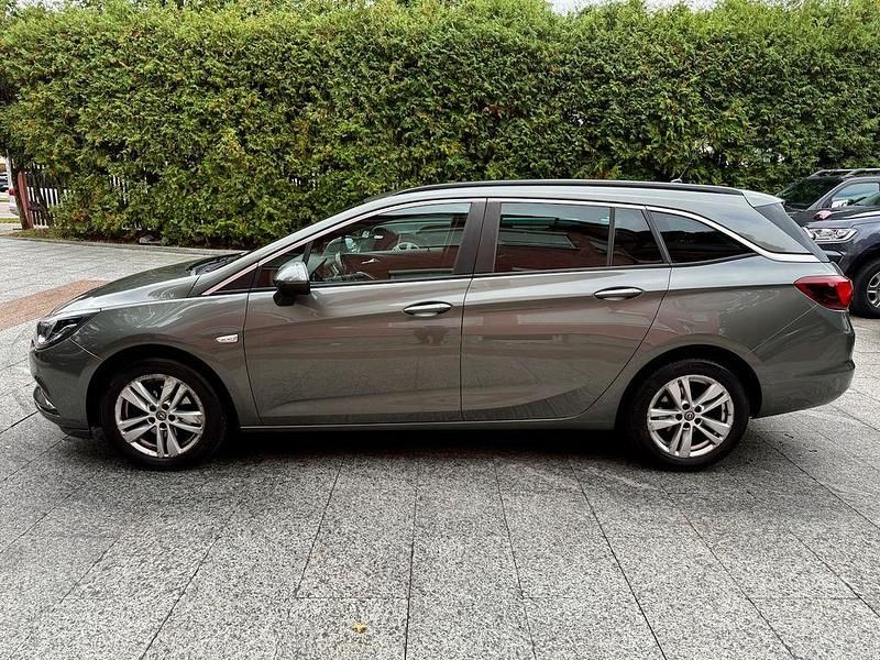 Grau Gebraucht 2018 Opel Astra Kombi | 5.980 € (Superpreis) - Bild 1/4