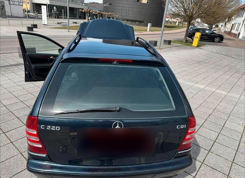 Gebraucht Mercedes C220 150 PS (110 kW) 2004 Blau Kombi