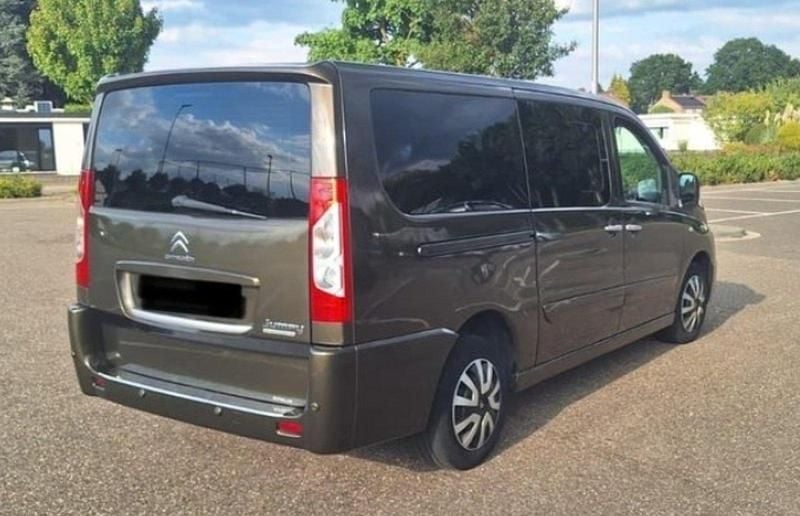 Braun Gebraucht 2015 Citroën Jumpy Van / Kleinbus | 10.999 € (Fairer Preis) - Bild 1/4