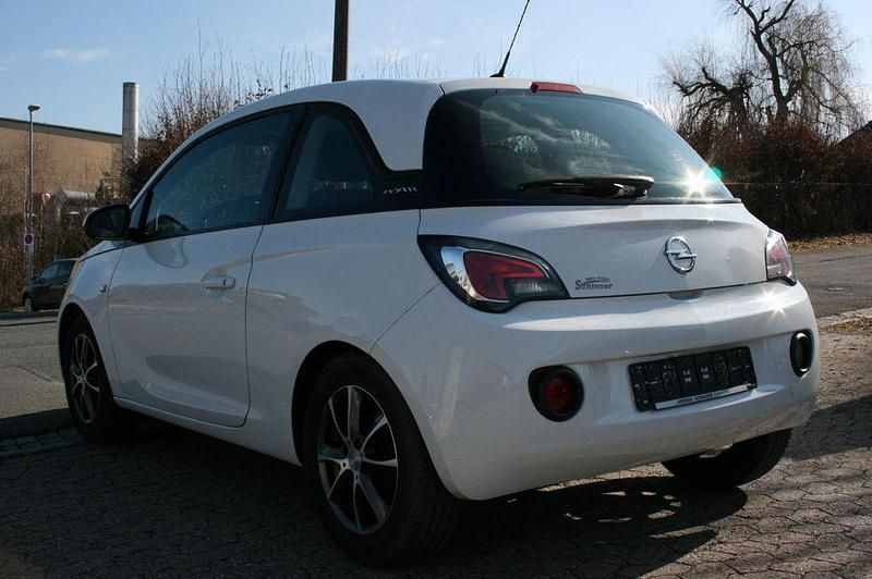 Gebraucht Opel Adam Slam 69 PS (50 kW) 2013 Weiß Kleinwagen