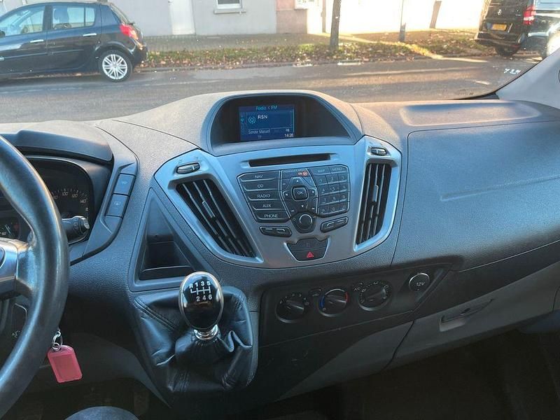 Gebraucht Ford Transit Trend 125 PS (91 kW) 2015 Weiß Kombi