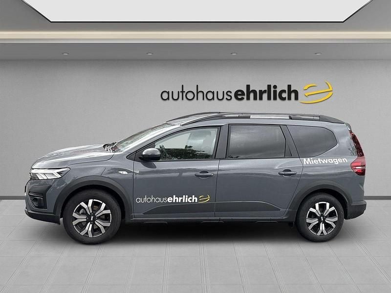 Grau Gebraucht 2024 Dacia Jogger Expression Van / Kleinbus | 21.990 € (Superpreis) - Bild 1/4