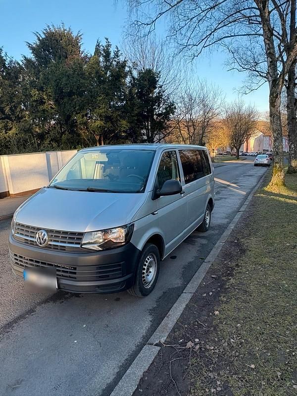 Gebraucht VW Transporter 150 PS (110 kW) 2015 Silber Van