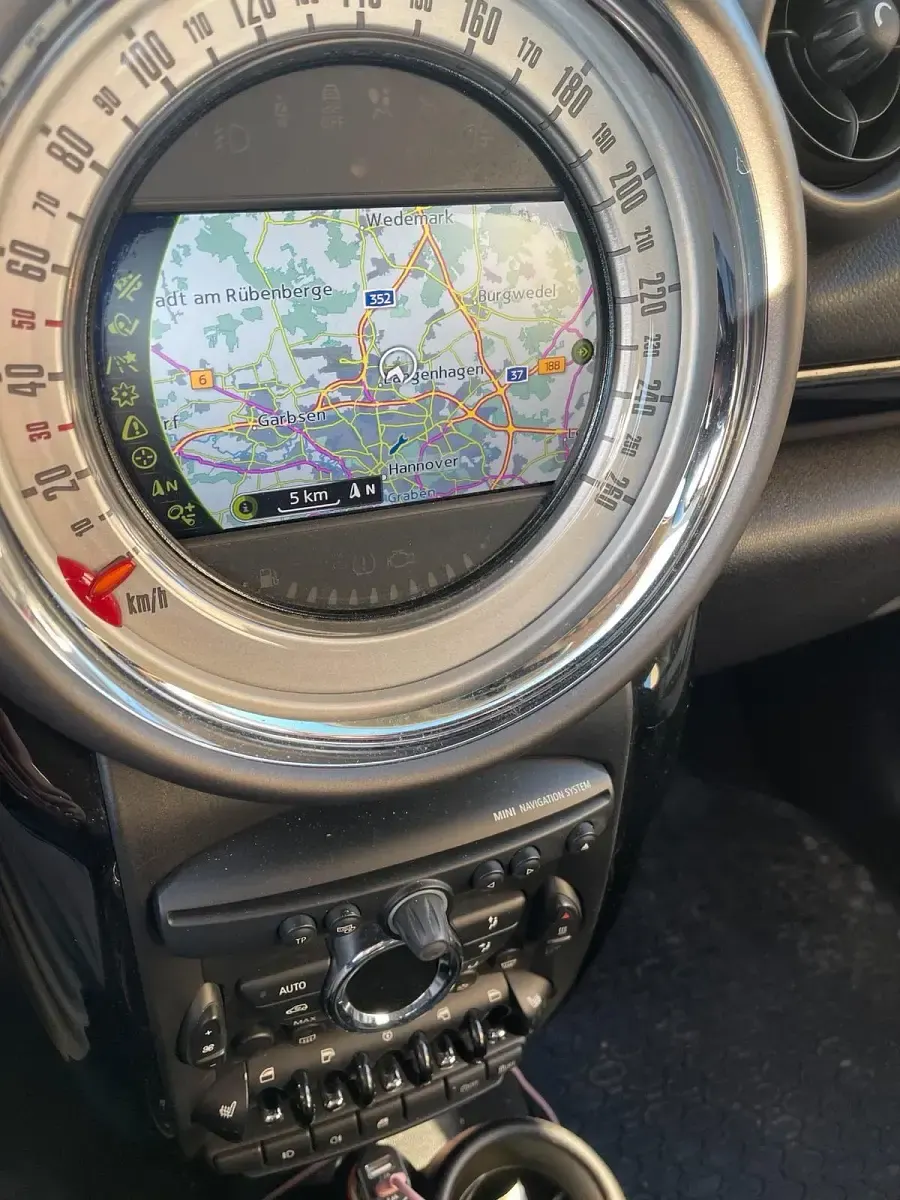 Second-hand Mini Countryman 111 CP (81 kW) 2011 Negru SUV