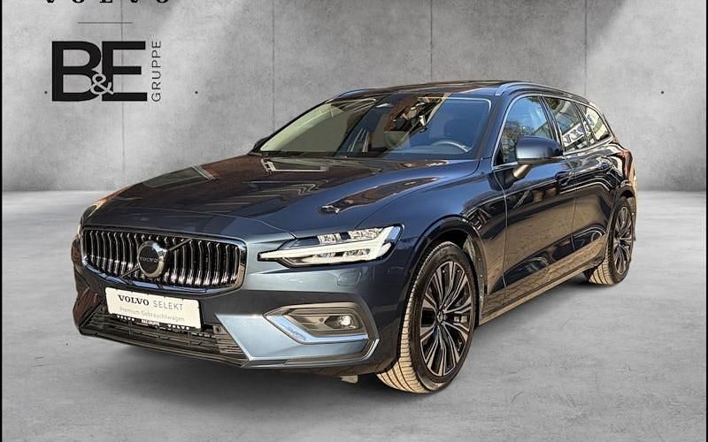 Gebraucht Volvo V60 Plus 197 PS (144 kW) 2023 Blau Kombi