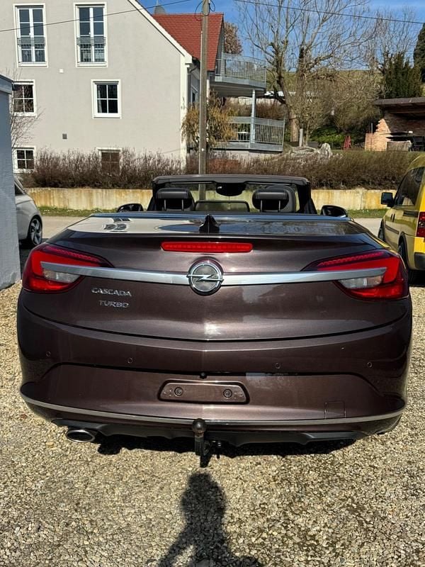 Gebraucht Opel Cascada 140 PS (102 kW) 2016 Braun Cabrio