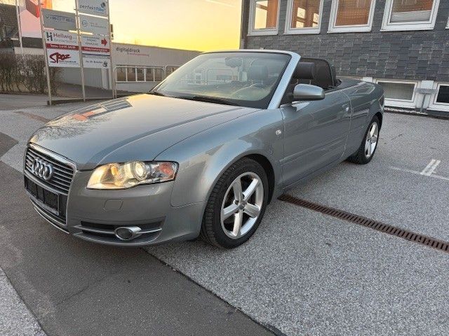 Grau Gebraucht 2008 Audi A4 Cabriolet S-Line Cabrio | 11.900 € (Fairer Preis) - Bild 1/4