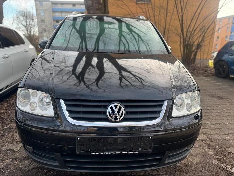 Schwarz Gebraucht 2008 VW Touran Van / Kleinbus | 1.900 € (Superpreis) - Bild 1/4