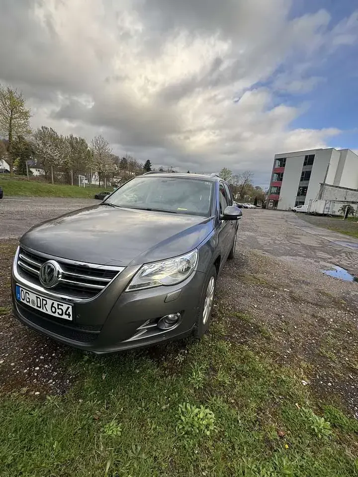 Gebraucht VW Tiguan Trendline 150 PS (110 kW) 2010 Braun SUV