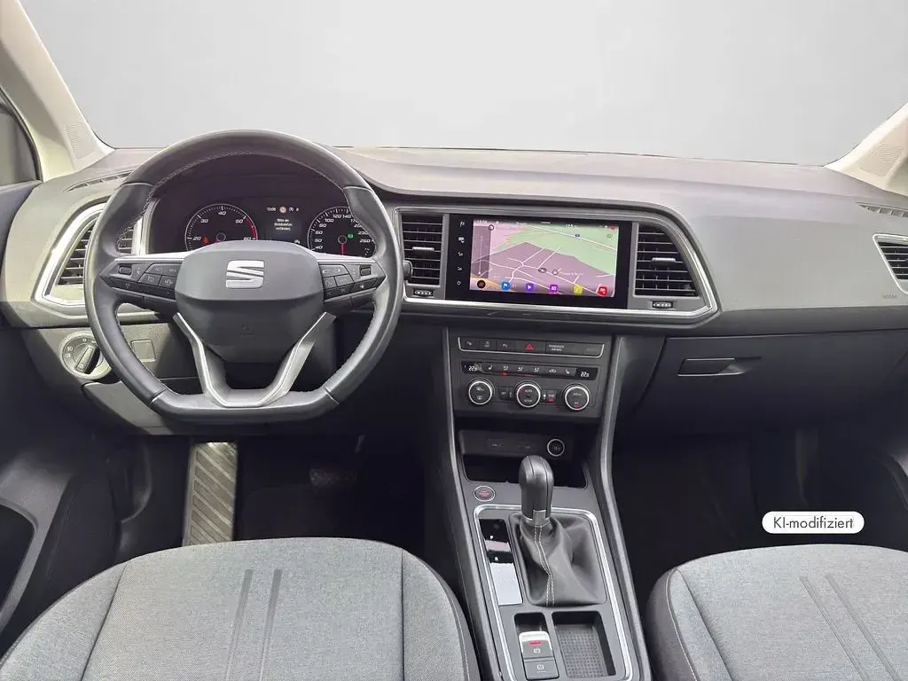 Gebraucht Seat Ateca Style 150 PS (110 kW) 2022 Nevada weiß metallic (metallic) SUV