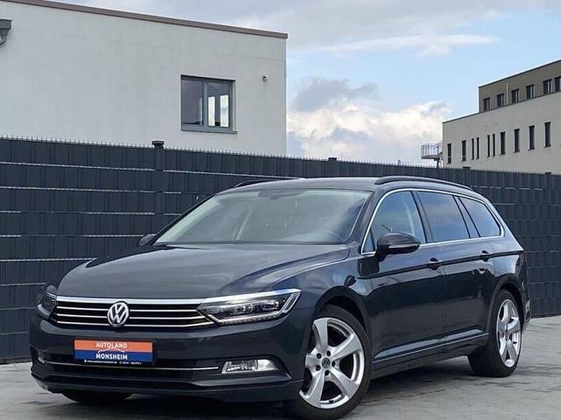 Grau Gebraucht 2015 VW Passat Comfortline Kombi | 10.450 € (Fairer Preis) - Bild 1/4