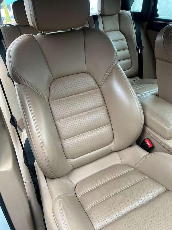 Weiß Gebraucht 2020 Porsche Macan S SUV | 40.500 € (Superpreis) - Bild 1/4