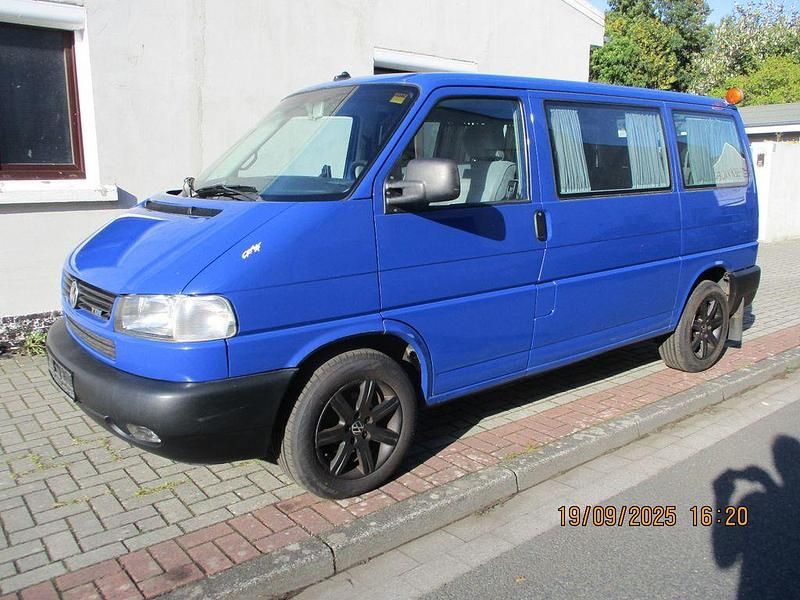 Gebraucht VW Caravelle 88 PS (64 kW) 2001 Blau Van / Kleinbus