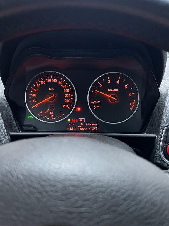 Gebraucht BMW 114 104 PS (76 kW) 2012 Schwarz Kleinwagen