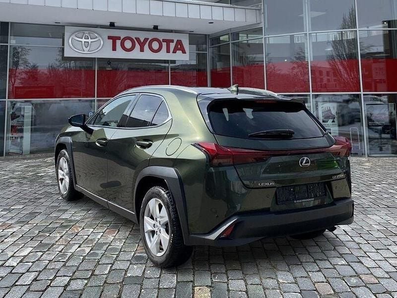 Gebraucht Lexus UX 250h 184 PS (135 kW) 2023 Terrane khaki SUV