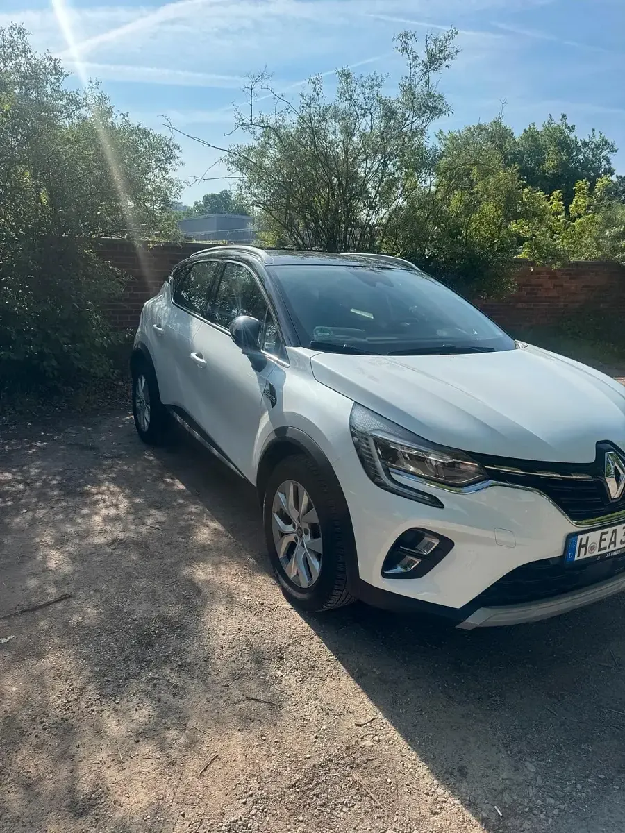 Gebraucht Renault Captur 90 PS (66 kW) 2021 Weiß SUV