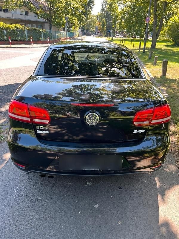 Gebraucht VW Eos 122 PS (89 kW) 2013 Schwarz Cabrio