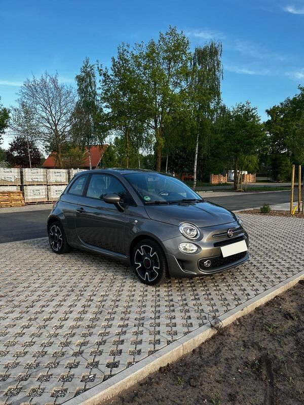 Grau Gebraucht 2019 Fiat 500 Sport Kleinwagen | 10.800 € (Teuer) - Bild 1/4