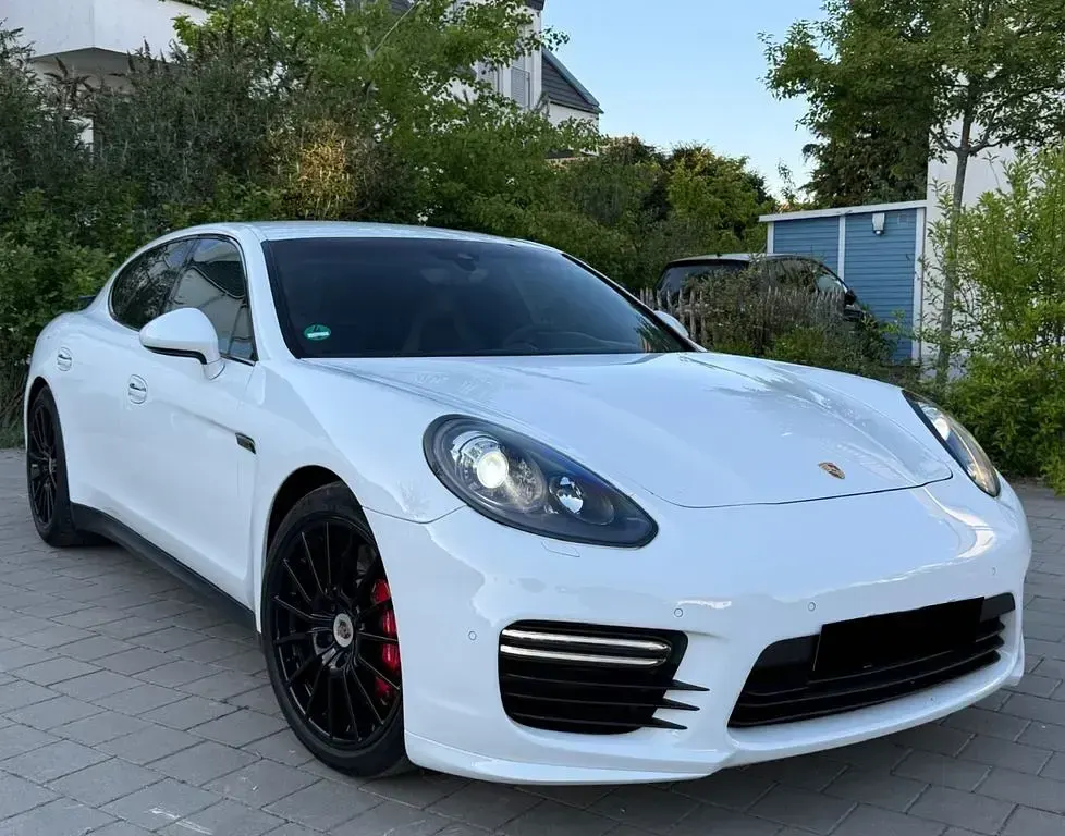 Gebraucht Porsche Panamera 4 Black Edition 441 PS (324 kW) 2016 Weiß Limousine