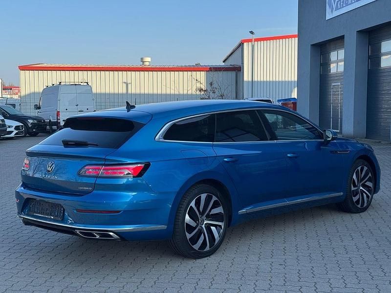 Gebraucht VW Arteon R-line 218 PS (160 kW) 2022 Blau Limousine