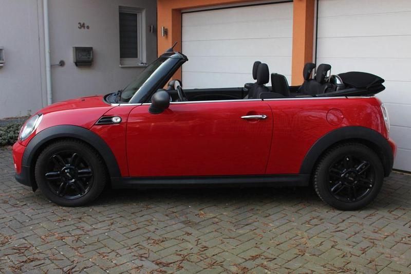 Gebraucht Mini One Cabriolet 98 PS (72 kW) 2015 Rot Cabrio