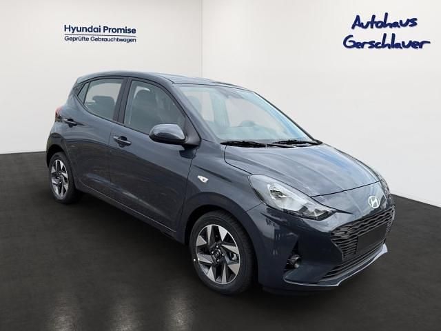 Neu Hyundai i10 Comfort 79 PS (58 kW) 2025 Grau Kleinwagen