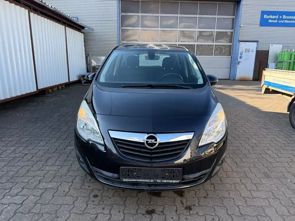 Brugt Opel Meriva 101 HK (74 kW) 2011 Sort MPV