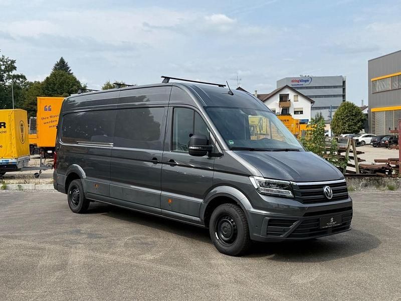 Gebraucht VW Crafter 177 PS (130 kW) 2023 Grau Van