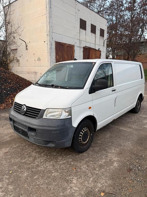 Weiß Gebraucht 2005 VW T5 Van | 3.900 € (Guter Preis) - Bild 1/4