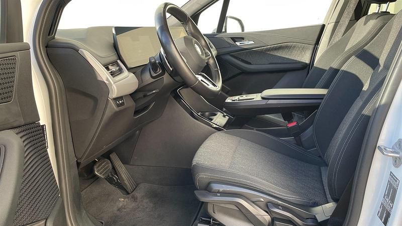 Gebraucht BMW 218 Active Tourer Efficient Dynamics 150 PS (110 kW) 2024 Alpinweiß uni Van / Kleinbus