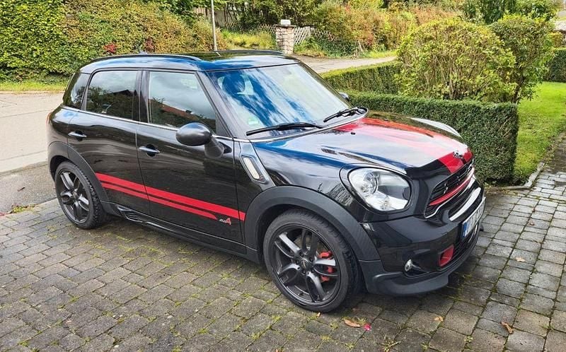 Schwarz Gebraucht 2011 Mini Cooper S Countryman SUV | 9.999 € (Etwas zu teuer) - Bild 1/4