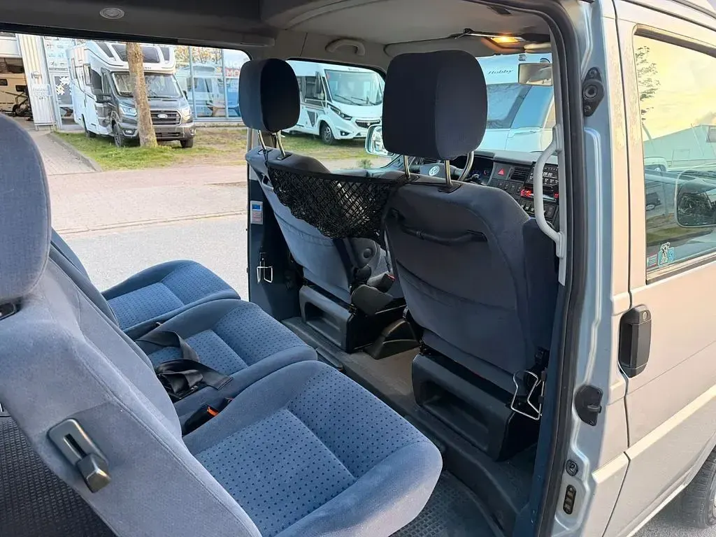 Gebraucht VW T4 204 PS (150 kW) 2003 Silber Van
